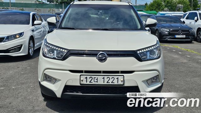 KG Mobility (SsangYong) Tivoli LX 2WD DLX 2015 — фото 3