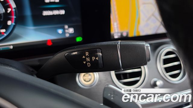Mercedes-Benz E-Class (W213) E300 4MATIC AV Intelligent Drive 2017 — фото 9