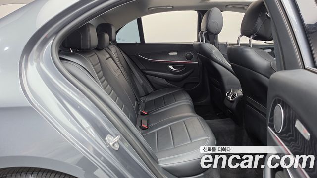Mercedes-Benz E-Class (W213) E300 4MATIC AV Intelligent Drive 2017 — фото 11