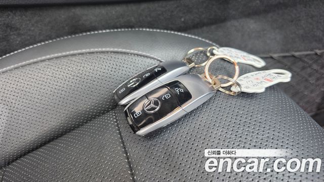 Mercedes-Benz E-Class (W213) E300 4MATIC AV Intelligent Drive 2017 — фото 15