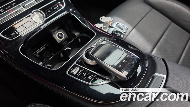 Mercedes-Benz E-Class (W213) E300 4MATIC AV Intelligent Drive 2017 — фото 27