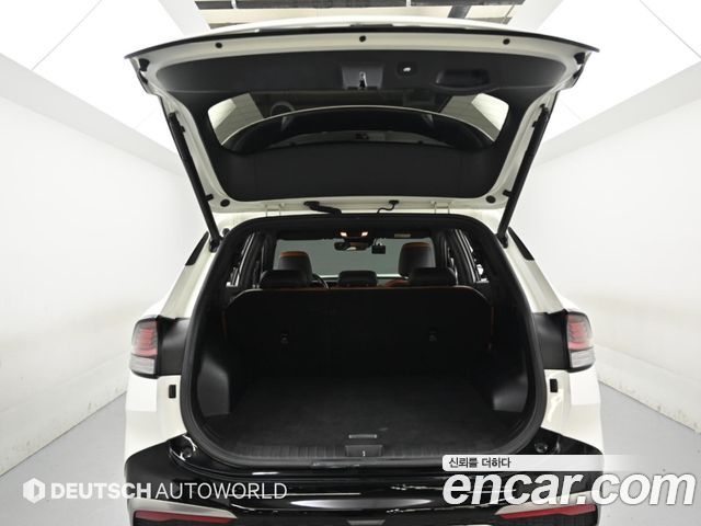 Kia Sportage Hybrid (V) Nobleless 2WD 2024 — фото 23