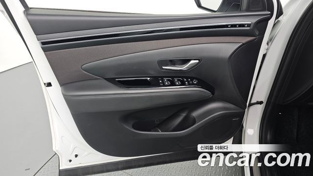 Hyundai Tucson (NX4) Gasoline 1.6 Turbo 2WD Inspiration 2023 — фото 24