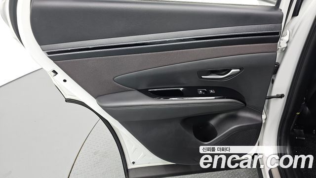 Hyundai Tucson (NX4) Gasoline 1.6 Turbo 2WD Inspiration 2023 — фото 25