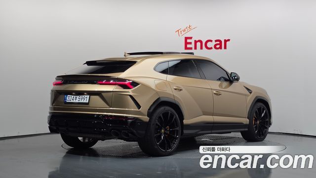 Lamborghini Urus 4.0 V8 2022 — фото 2