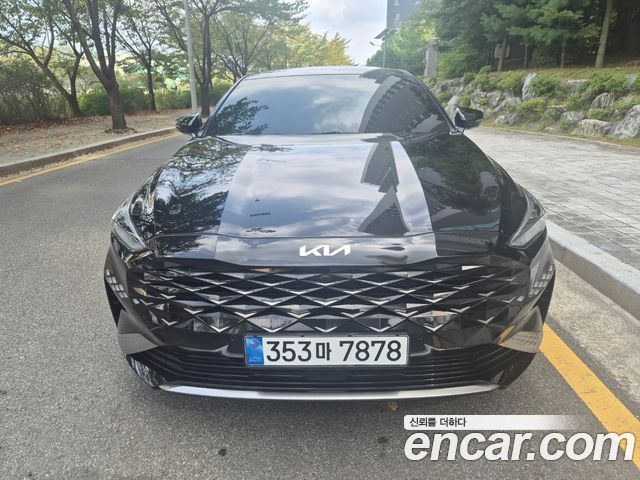 Kia K8 2.5 Gasoline 2WD Noblesse 2023 — фото 1