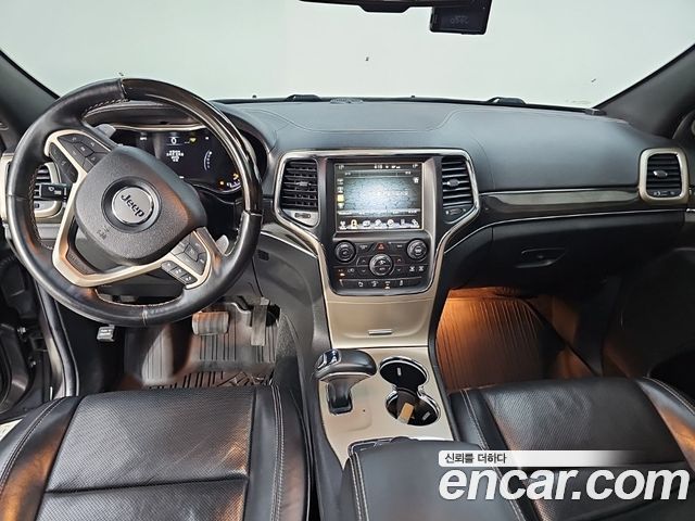 Jeep Grand Cherokee 3.0 Diesel Overland WK2 2014 — фото 5
