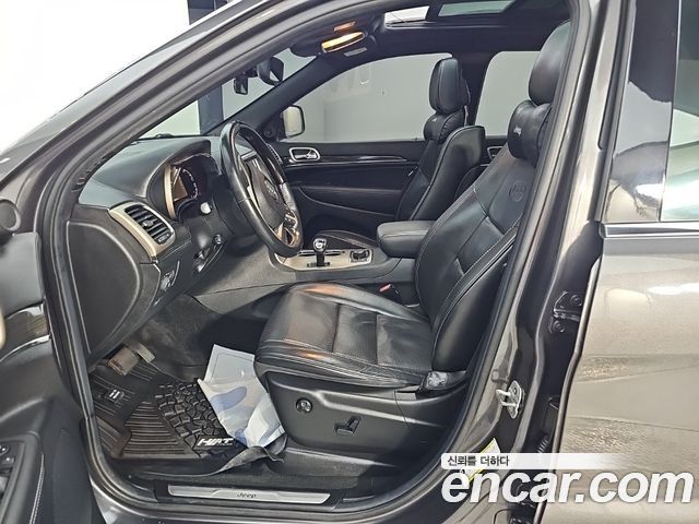 Jeep Grand Cherokee 3.0 Diesel Overland WK2 2014 — фото 10