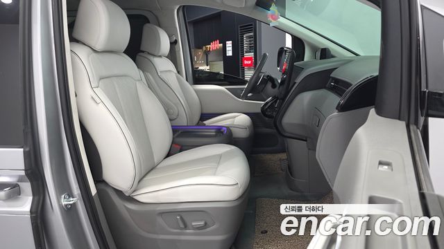 Hyundai Staria 4WD Lounge 9-Seater Inspiration 2025 — фото 26