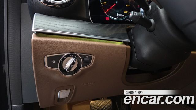 Mercedes-Benz E-Class (W213) E250 Avantgarde 2023 — фото 20