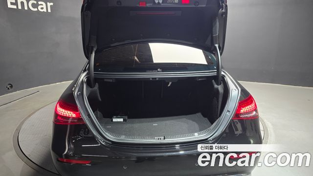 Mercedes-Benz E-Class (W213) E250 Avantgarde 2023 — фото 32