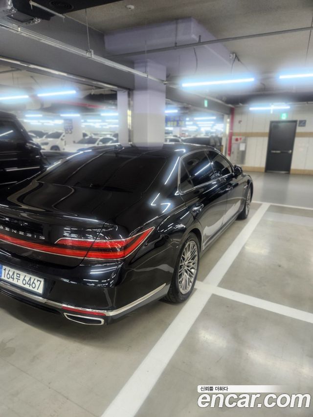 Genesis G90 3.8 AWD Premium Luxury 2021 — фото 2