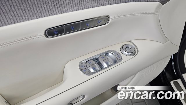 Genesis G90 (RS4) Gasoline 3.5 Turbo AWD 2022 — фото 28