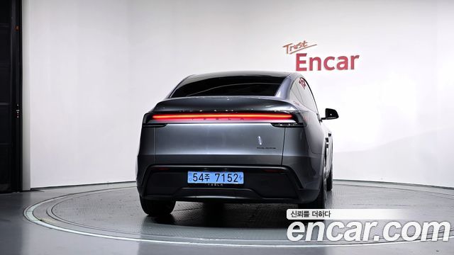 Tesla Model Y Premium Long Range AWD 2026 — фото 4