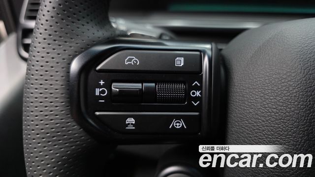 Hyundai Staria EV Lounge 11-Seater Prestige 2027 — фото 16