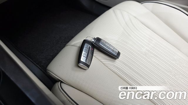 Genesis G80 (RG3) Gasoline 2.5 Turbo 2WD 2023 — фото 34