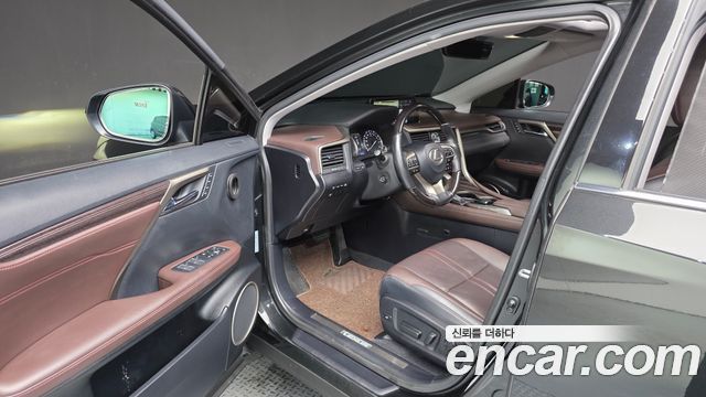 Lexus RX450h (IV) Executive 2019 — фото 10