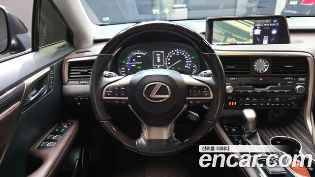 Lexus RX450h (IV) Executive 2019 — фото 13