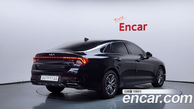 Kia K5 (III) 2.0 Noblesse 2023 — фото 2
