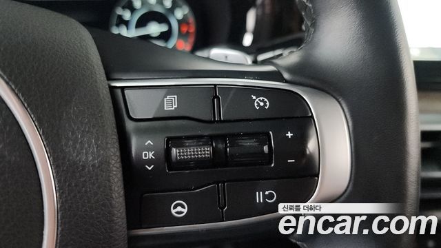 Kia K5 (III) 2.0 Noblesse 2023 — фото 17