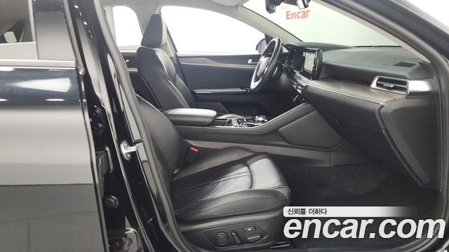 Kia K5 (III) 2.0 Noblesse 2023 — фото 26