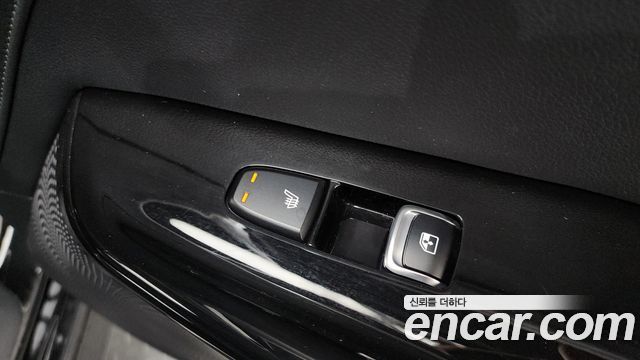 Kia K5 (III) 2.0 Noblesse 2023 — фото 28