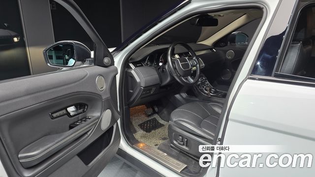 Land Rover Range Rover Evoque 2.0 TD4 HSE 2018 — фото 10