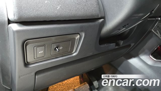 Land Rover Range Rover Evoque 2.0 TD4 HSE 2018 — фото 20