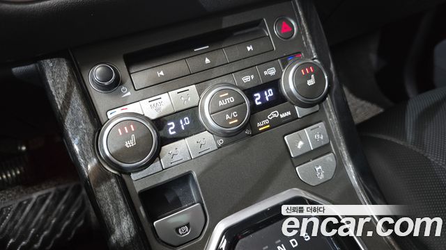 Land Rover Range Rover Evoque 2.0 TD4 HSE 2018 — фото 31