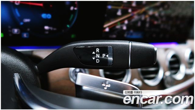 Mercedes-Benz E-Class (W213) E300e 4MATIC Exclusive 2023 — фото 24