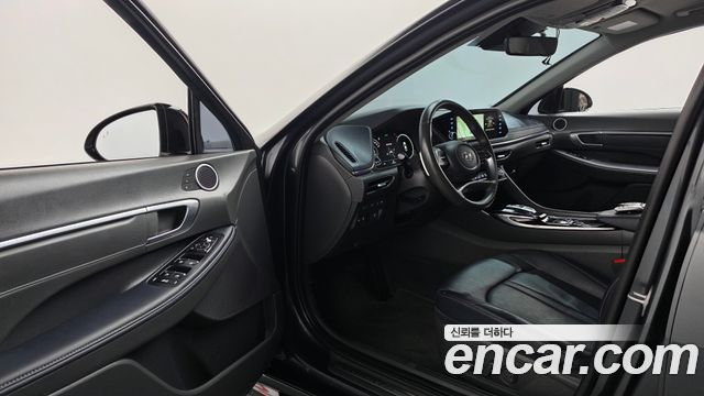 Hyundai Sonata (DN8) 2.0 Premium Plus 2023 — фото 10