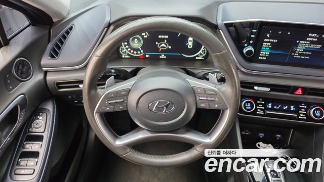 Hyundai Sonata (DN8) 2.0 Premium Plus 2023 — фото 13