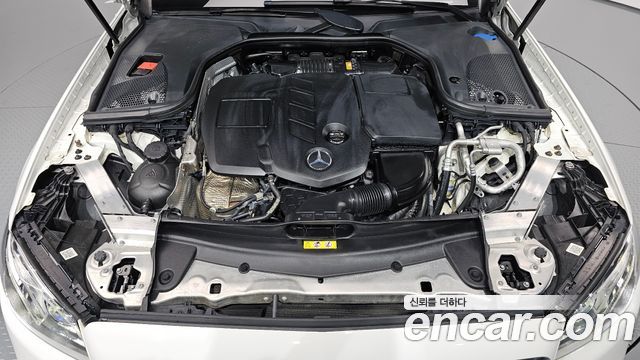 Mercedes-Benz E-Class (W213) E220d Avantgarde 2018 — фото 6