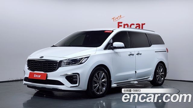 Kia Carnival Gasoline 7-Seater Limousine President 2019 — фото 11