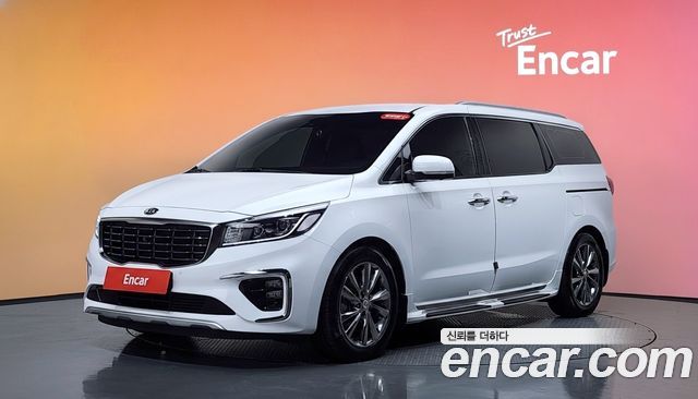 Kia Carnival Gasoline 7-Seater Limousine President 2019 — фото 1