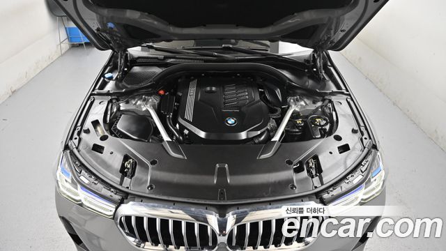 BMW 6 Series GT (G32) 630i xDrive M Sport 2022 — фото 8