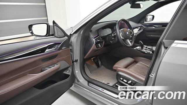 BMW 6 Series GT (G32) 630i xDrive M Sport 2022 — фото 15