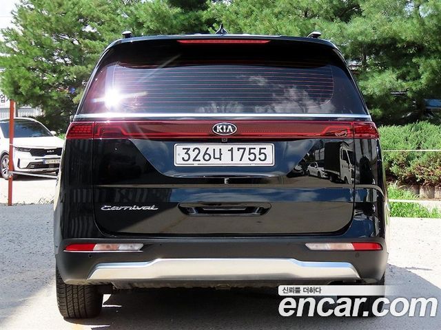 Kia Carnival (IV) Diesel 9-Seater Signature 2021 — фото 4