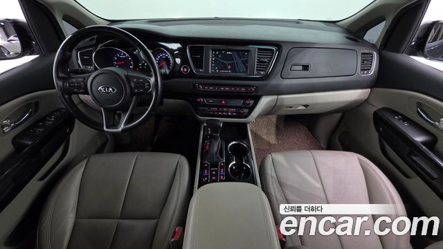 Kia Carnival Gasoline 9-Seater Noblesse Special 2019 — фото 7