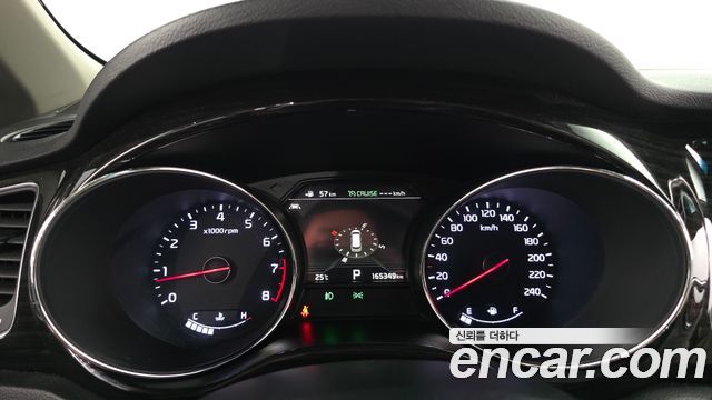 Kia Carnival Gasoline 9-Seater Noblesse Special 2019 — фото 8