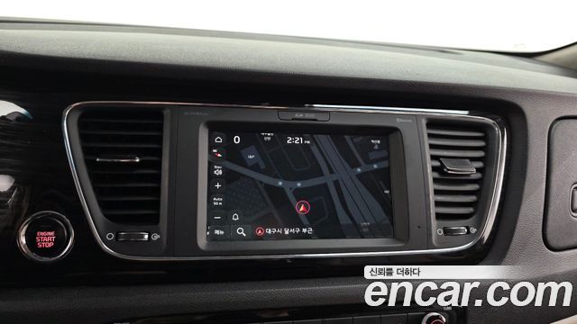 Kia Carnival Gasoline 9-Seater Noblesse Special 2019 — фото 15