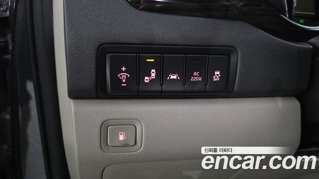 Kia Carnival Gasoline 9-Seater Noblesse Special 2019 — фото 17