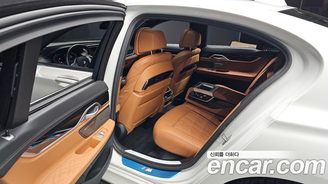 BMW 7 Series (G11) 730d xDrive M Sport 2020 — фото 16