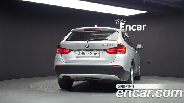 BMW X1 (E84) xDrive 20d 2012 — фото 4