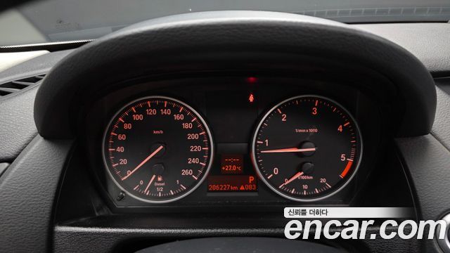 BMW X1 (E84) xDrive 20d 2012 — фото 8