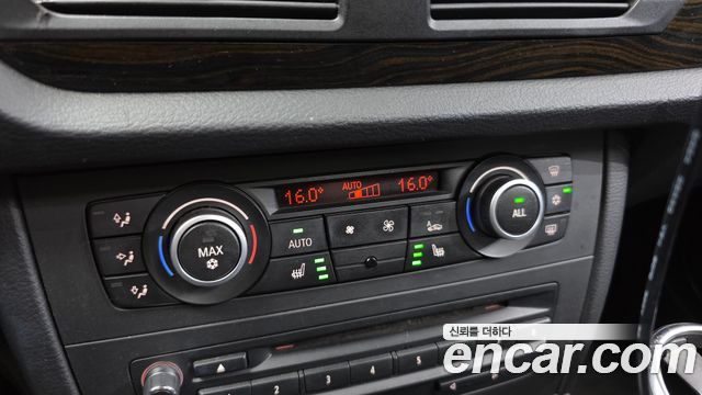 BMW X1 (E84) xDrive 20d 2012 — фото 18