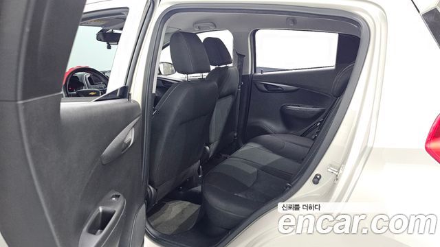 Chevrolet Next Spark LT 2017 — фото 12