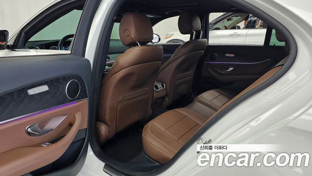Mercedes-Benz E-Class (W213) E250 Avantgarde 2022 — фото 12