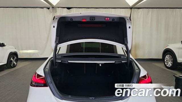 Mercedes-Benz E-Class (W213) E250 Avantgarde 2022 — фото 18