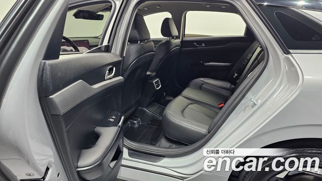 Kia K5 (III) 2.0 LPi(Rent) Prestige 2026 — фото 26
